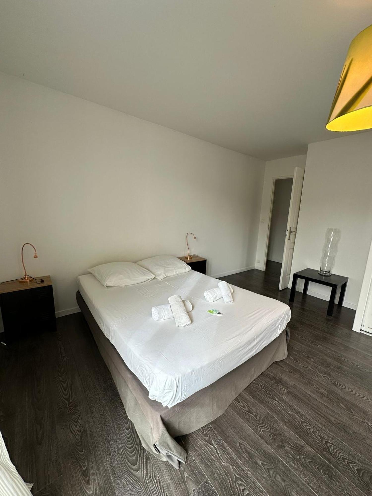 Apartment Constance 3 - Spacieux En Dernier Etage Antibes