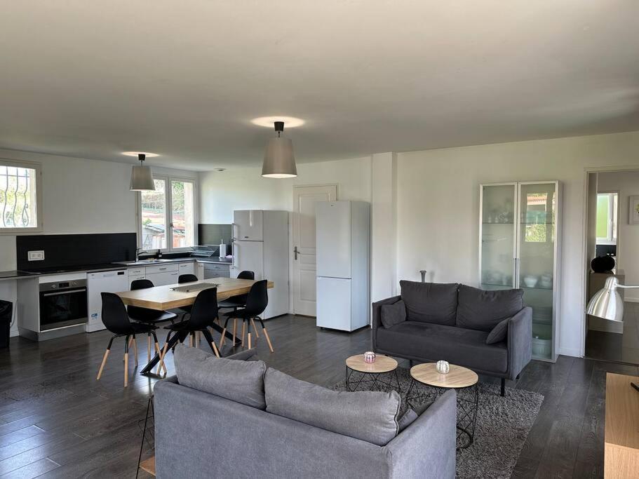 Apartment Constance 3 - Spacieux En Dernier Etage Antibes